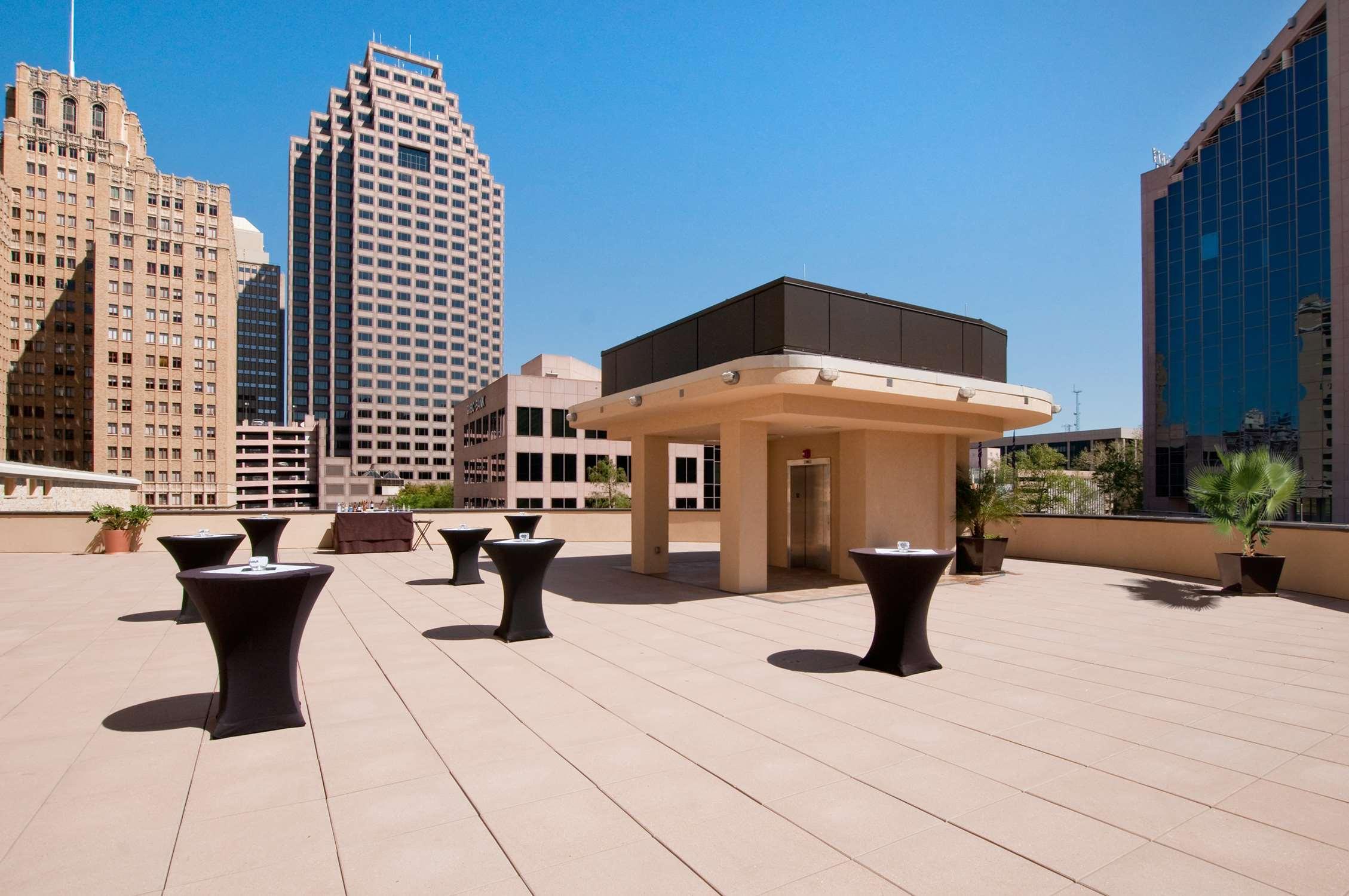 Embassy Suites San Antonio Riverwalk-Downtown Exterior foto