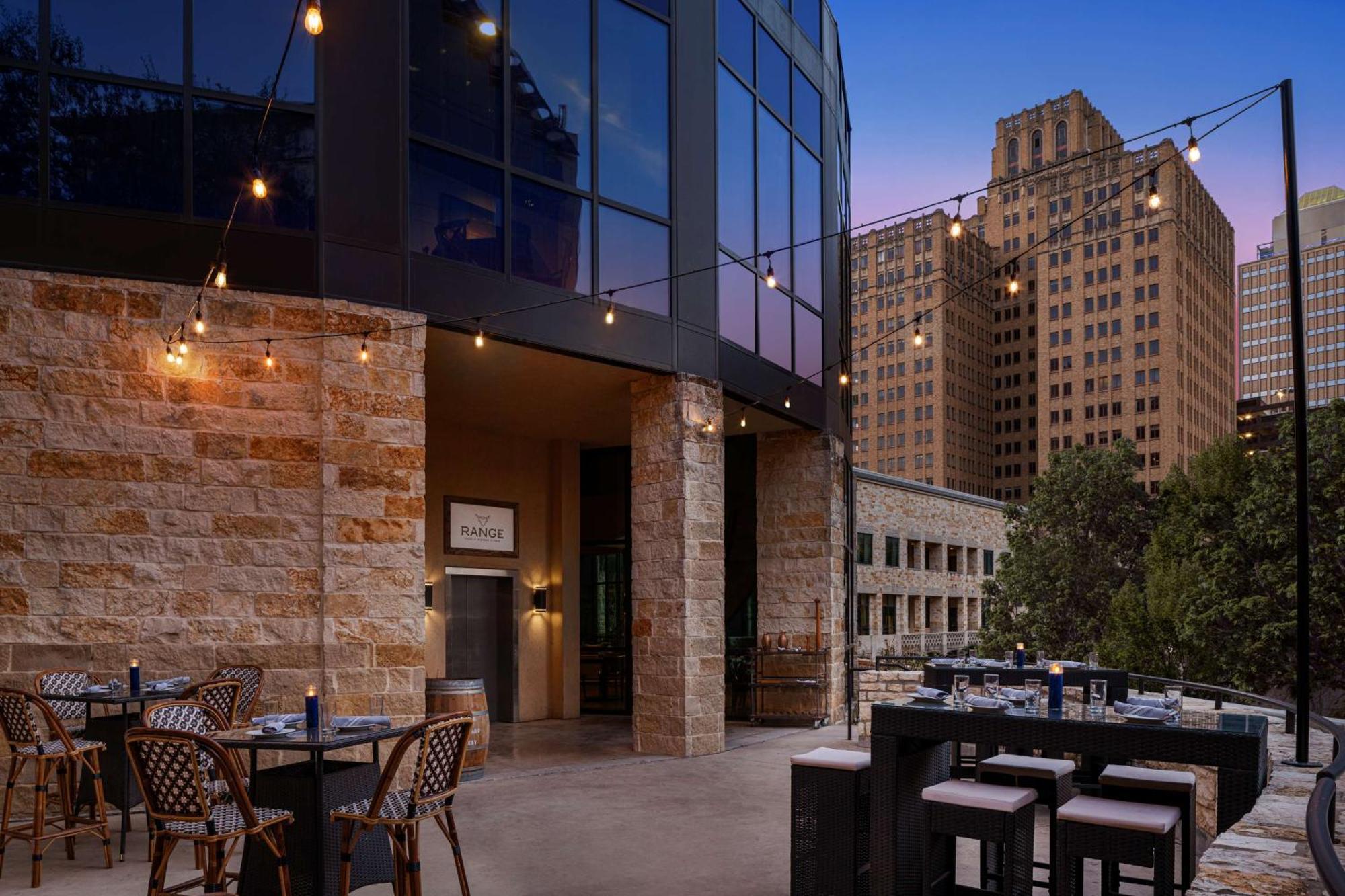 Embassy Suites San Antonio Riverwalk-Downtown Exterior foto