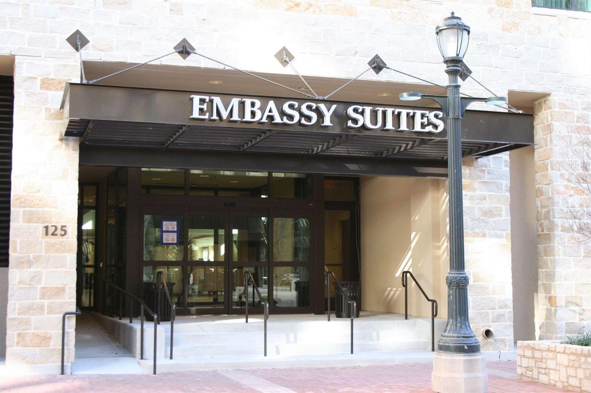 Embassy Suites San Antonio Riverwalk-Downtown Exterior foto